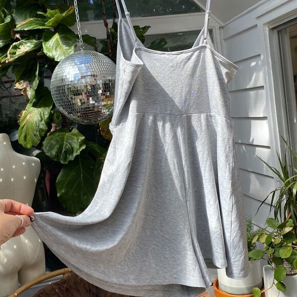 Forever 21 heather gray romper - Picture 8 of 10